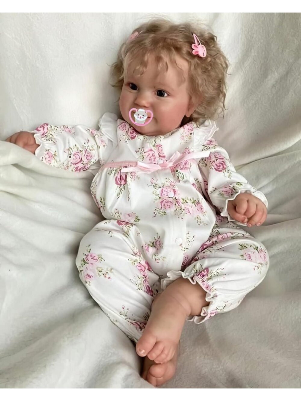 20 Inches Real Baby Lifelike Reborn Baby Doll Crafted in Full Body Vinyl White